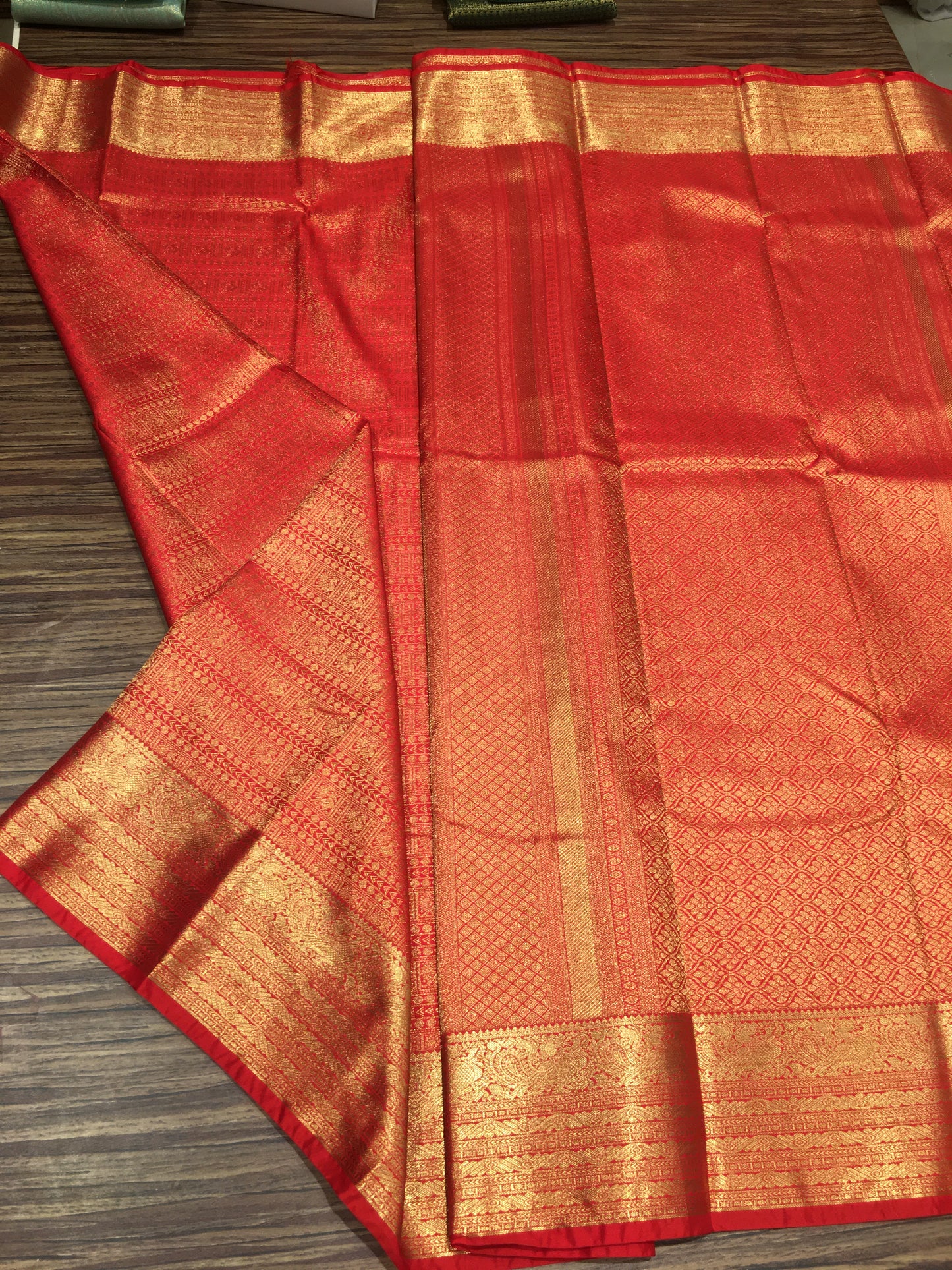 Semi Kanchipuram silk