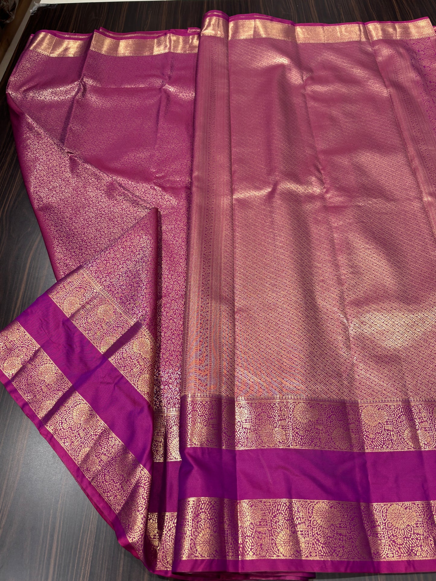Semi Kanchipuram silk