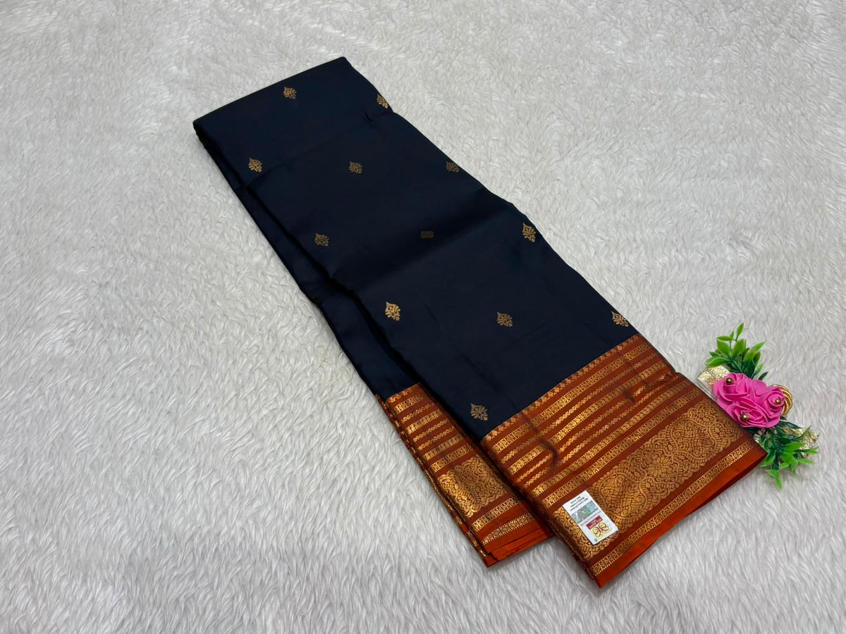 Pure kanchipuram Silk