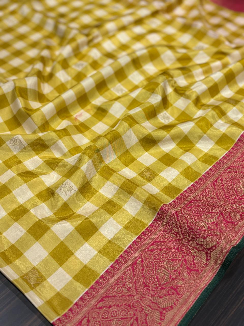 Burberry Crape
