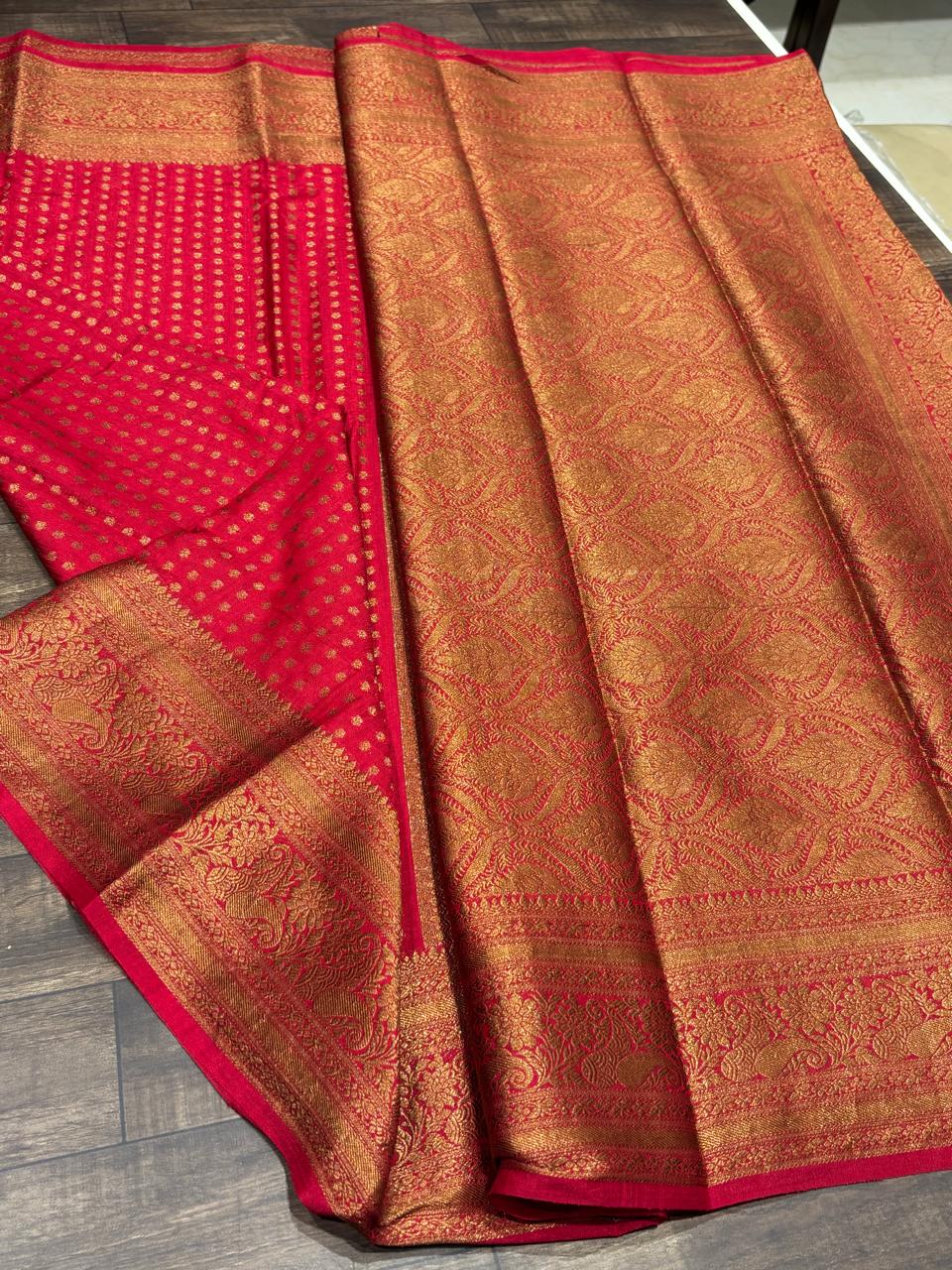Semi Kaddi Banarasi