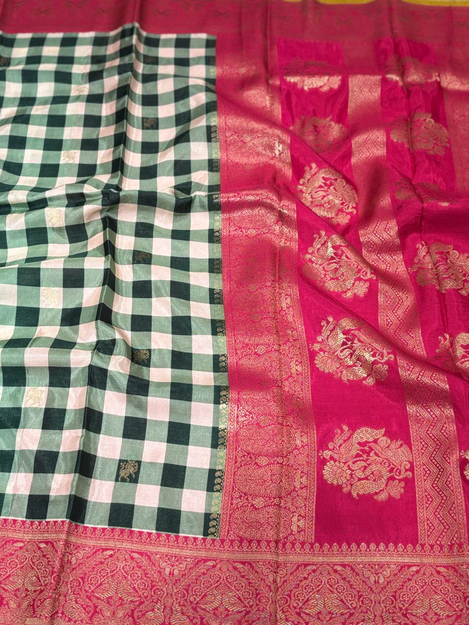 Burberry Crape